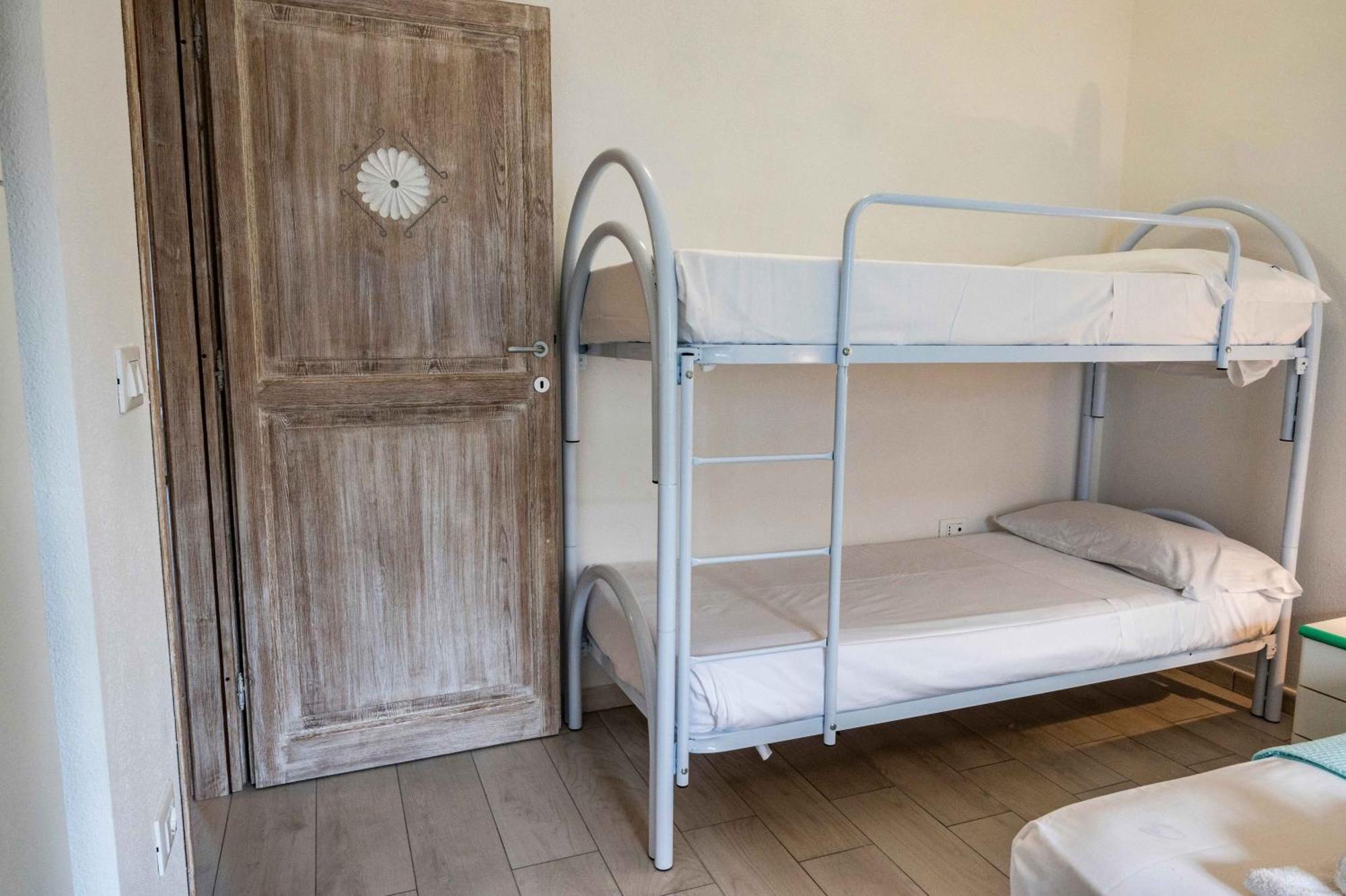Biriola Ecoresort Cala Gonone Rum bild