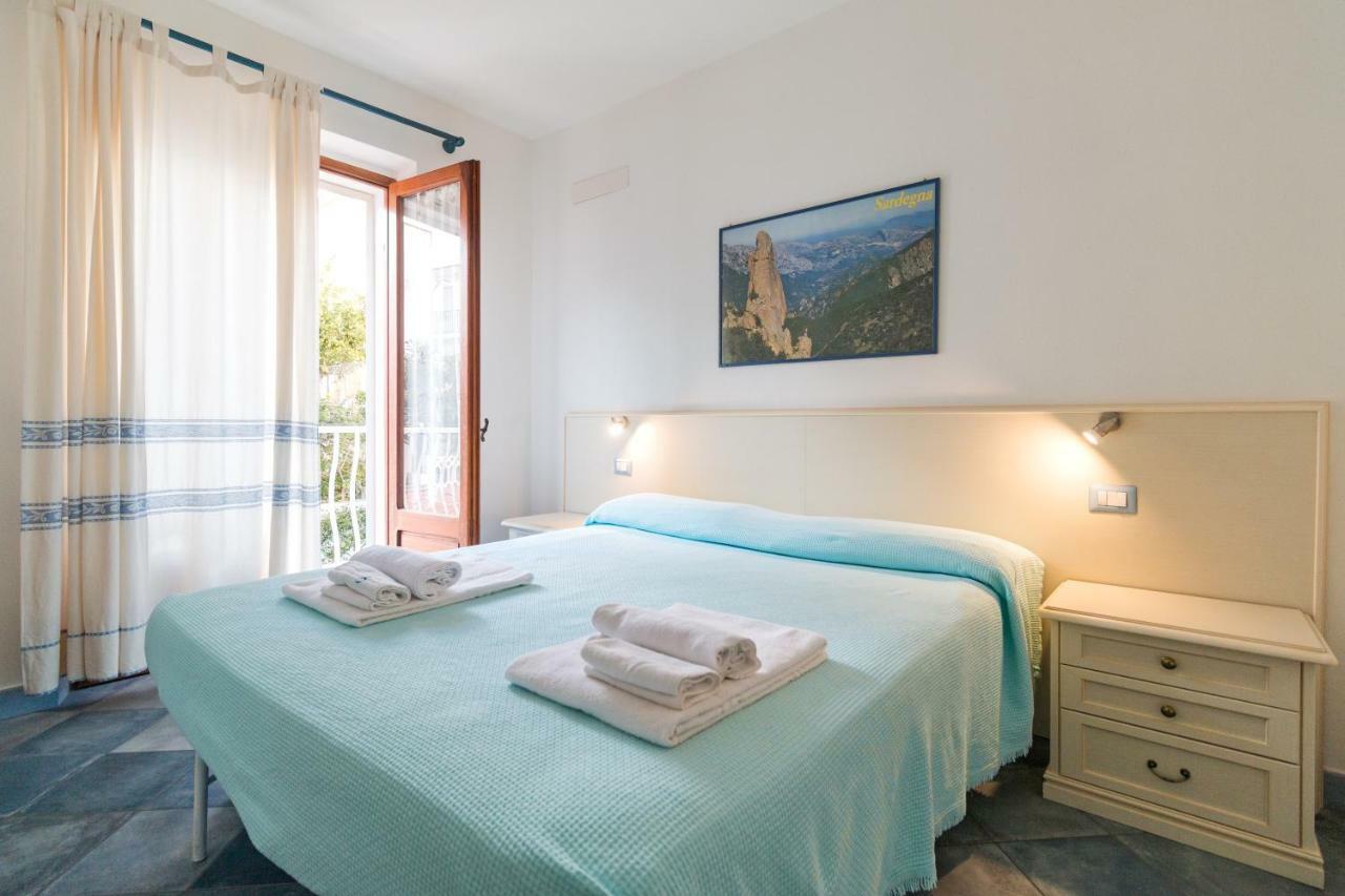 Biriola Ecoresort Cala Gonone Exteriör bild
